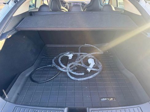 Used 2013 Tesla Model S image 13