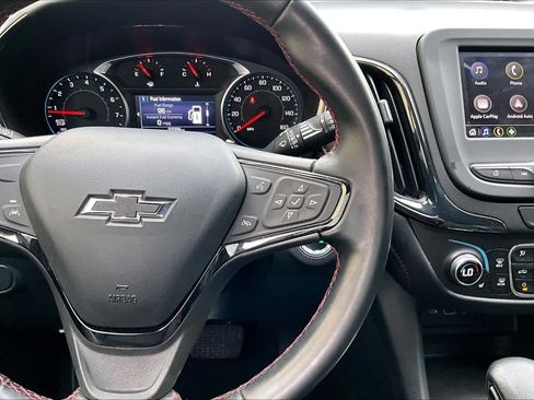 Used 2023 Chevrolet Equinox RS FWD image 25