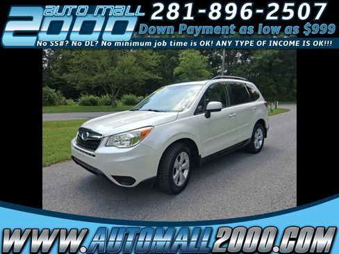 Used 2015 Subaru Forester 2.5i Premium AWD/4WD image 1