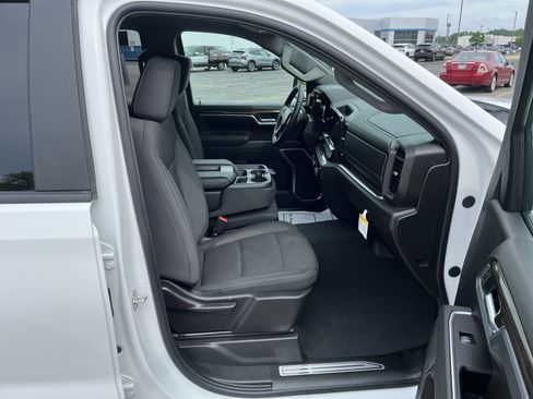 Used 2026 Chevrolet Silverado 1500 RST w/ RST Select Package AWD/4WD image 17