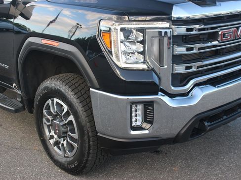 Used 2023 GMC Sierra 2500 SLE w/ SLE Value Package; AWD/4WD image 10