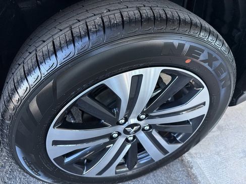 New 2026 Mitsubishi Outlander Sport SE image 12