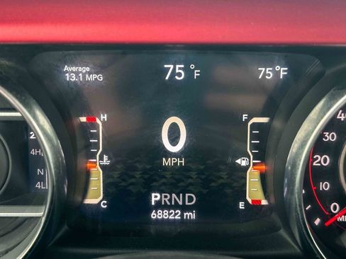 Used 2019 Jeep Wrangler Unlimited Rubicon AWD/4WD image 25