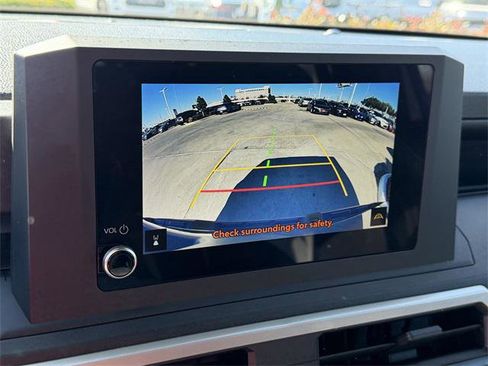 Certified 2025 Toyota Tacoma SR image 16