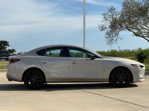 Used 2025 MAZDA MAZDA3 s FWD image 6