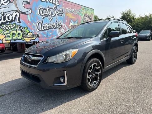Used 2016 Subaru Crosstrek 2.0i Premium w/ Moonroof Package AWD/4WD image 3