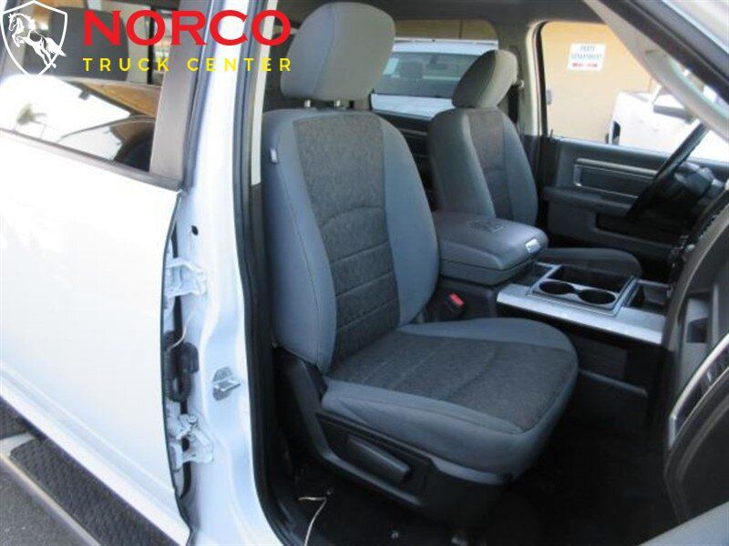 Used 2014 RAM 1500 Lone Star RWD image 15