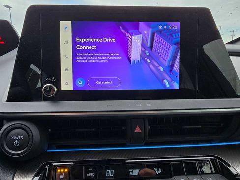 Used 2025 Toyota Prius XLE image 31