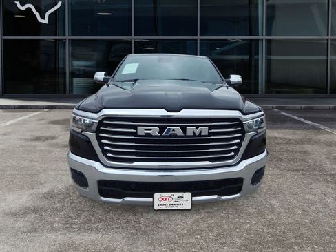 Used 2025 RAM 1500 Laramie image 9