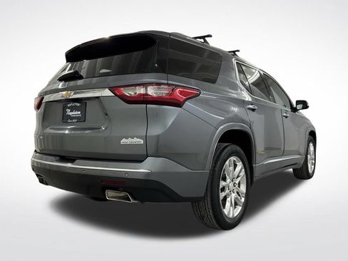 Used 2021 Chevrolet Traverse High Country AWD/4WD image 3