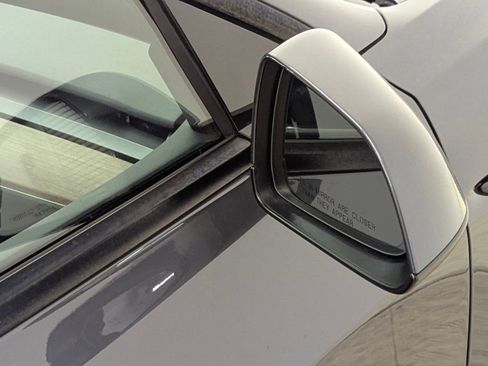 Used 2023 Tesla Model 3 Standard Range image 22