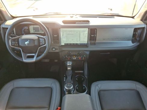 Used 2024 Ford Bronco Big Bend image 10