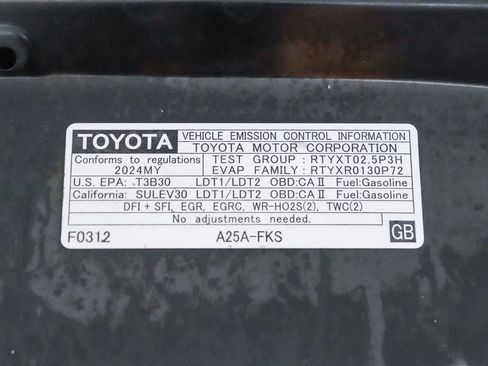 Certified 2024 Toyota RAV4 XLE FWD image 29
