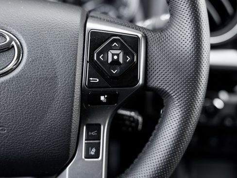 Used 2023 Toyota Tacoma w/ Trail Edition image 13