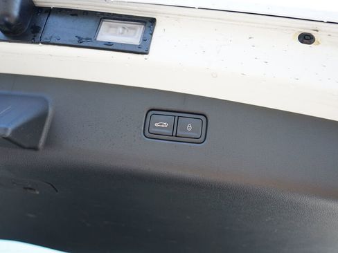 Used 2025 Genesis GV70 3.5T Sport w/ Sport Prestige Package image 14