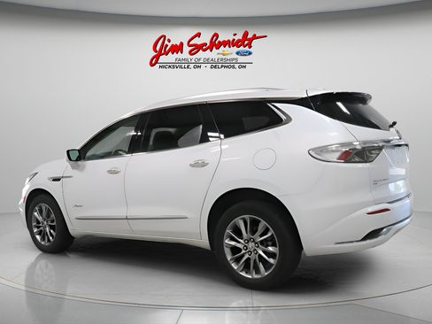 Used 2023 Buick Enclave Avenir w/ Trailering Package, 5000 lbs. AWD/4WD image 4