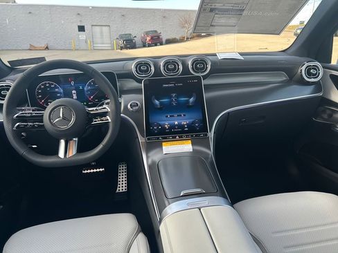 New 2026 Mercedes-Benz GLC 300 4MATIC image 12