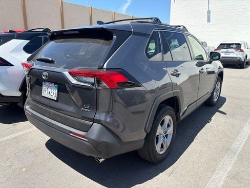 Certified 2025 Toyota RAV4 LE AWD/4WD image 7