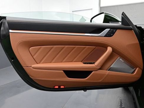 Certified 2026 Porsche 911 Targa 4S AWD/4WD image 7