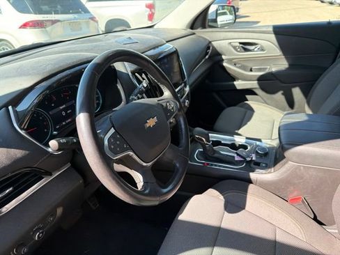 Used 2021 Chevrolet Traverse LT AWD/4WD image 14