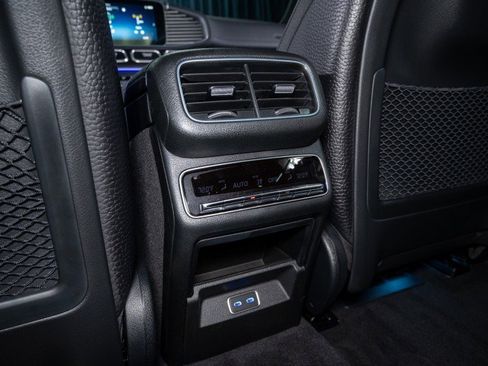 New 2025 Mercedes-Benz GLS 580 4MATIC image 27