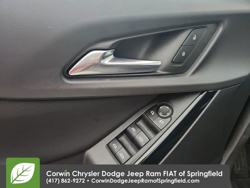 Used 2026 Chevrolet Equinox LT FWD image 20