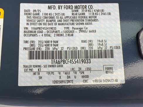 Used 2025 Ford Mustang GT Premium RWD image 23
