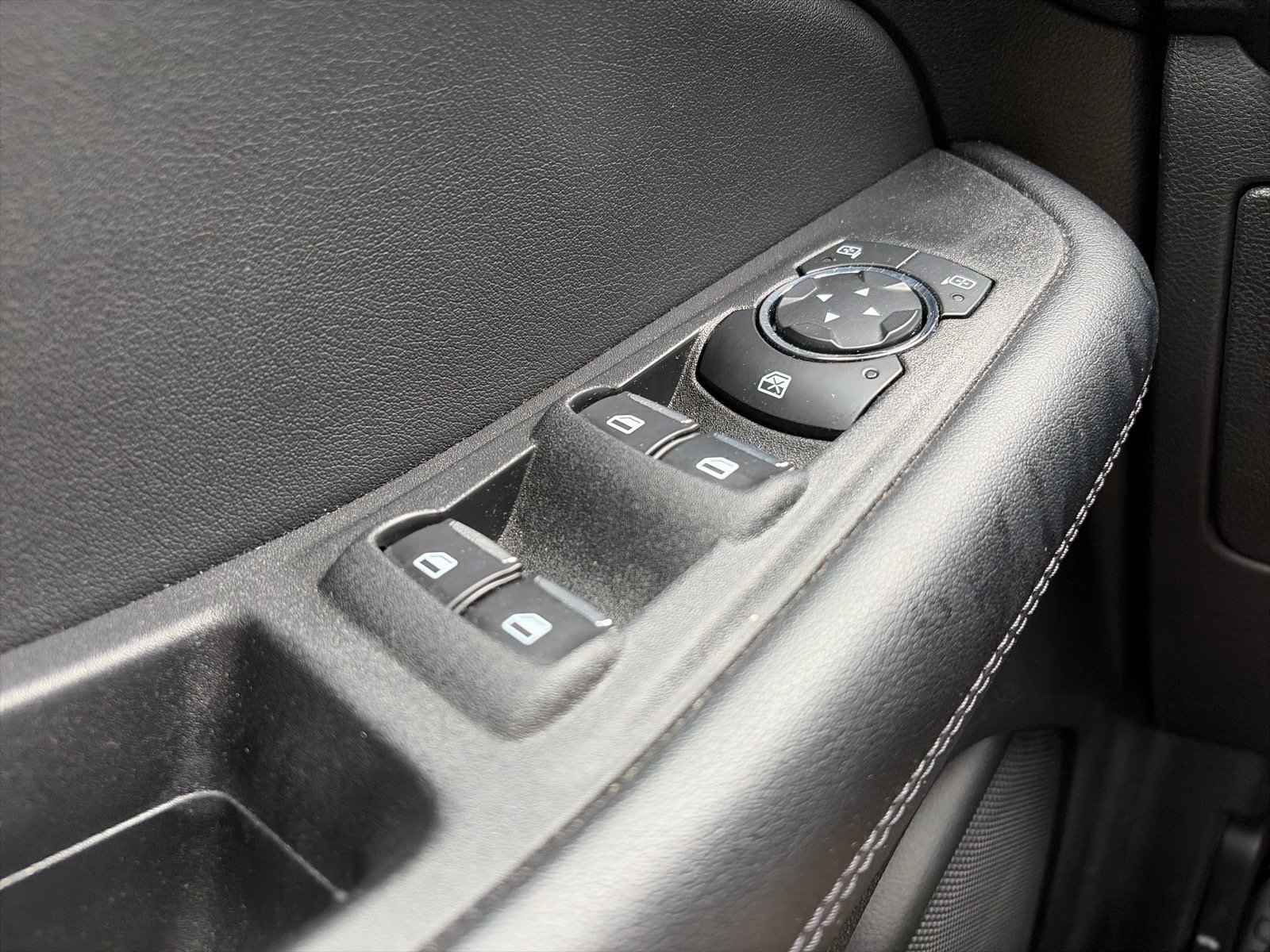 Used 2024 Ford Edge SEL w/ Convenience Package AWD/4WD image 26