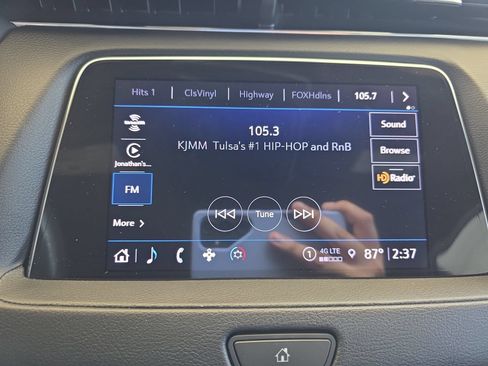 Used 2023 Cadillac XT4 Sport w/ Cold Weather Package FWD image 22