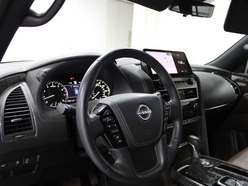 Used 2022 Nissan Armada Platinum w/ Captain's Chairs Package image 17