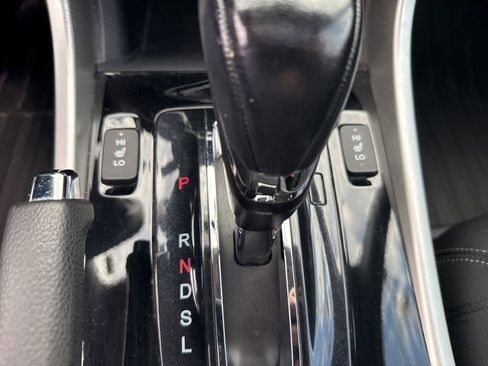 Used 2017 Honda Accord EX-L image 33
