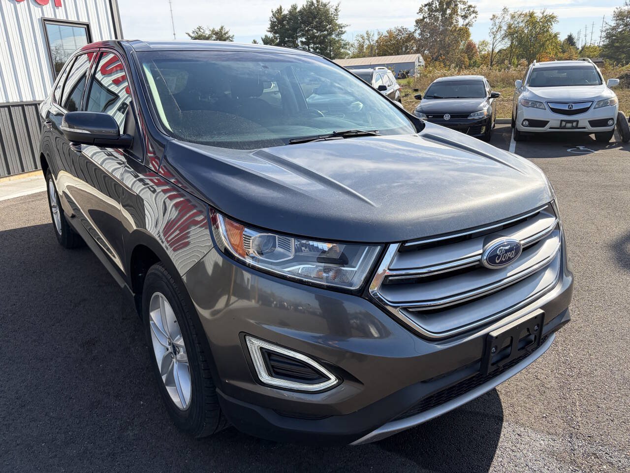 Used 2018 Ford Edge SEL AWD/4WD image 4
