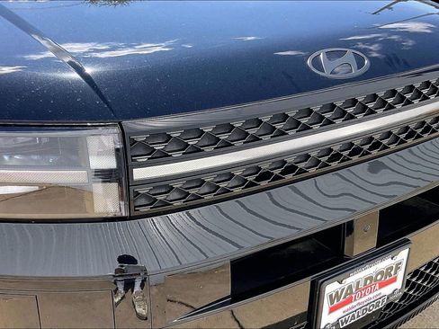 Used 2024 Hyundai Santa Fe Calligraphy AWD/4WD image 35