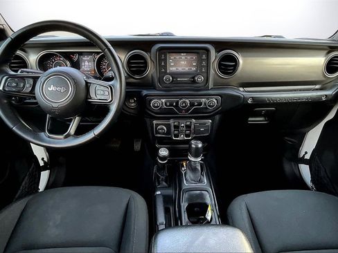 Used 2019 Jeep Wrangler Unlimited Sport S image 13