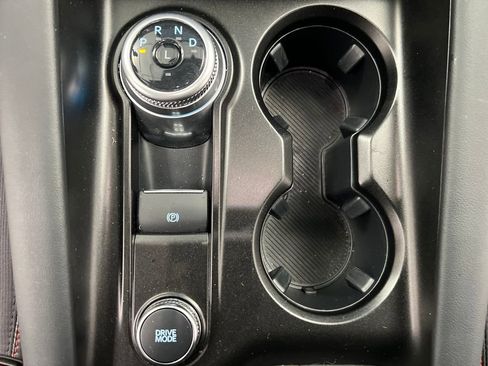 Used 2025 Ford Explorer ST-Line w/ ST-Line Street Pack image 46