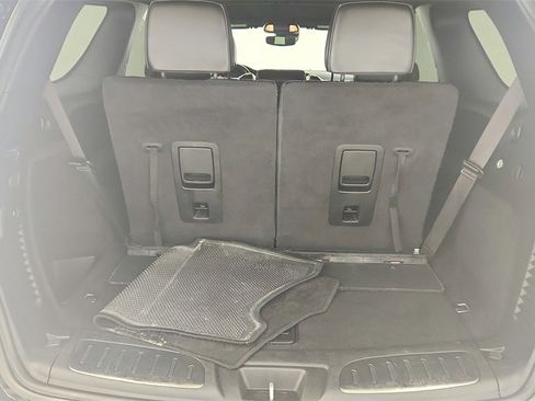 Used 2022 Dodge Durango GT image 36