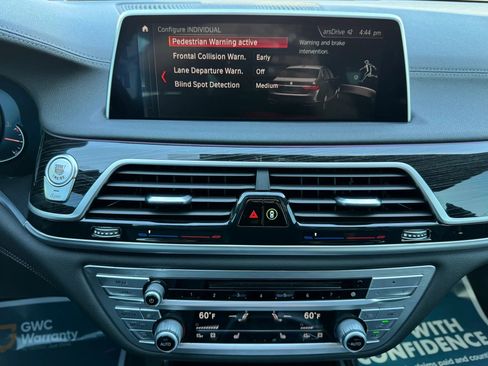 Used 2019 BMW 740i w/ M Sport Package RWD image 25