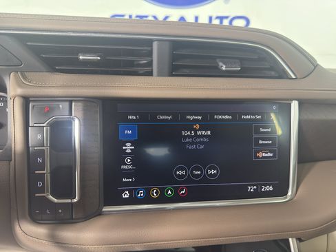 Used 2021 GMC Yukon XL Denali w/ Denali Premium Package AWD/4WD image 27