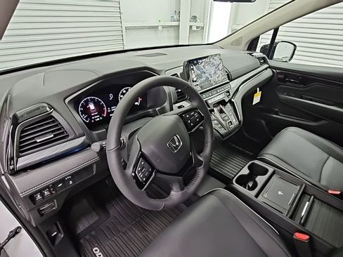 New 2026 Honda Odyssey Elite image 11