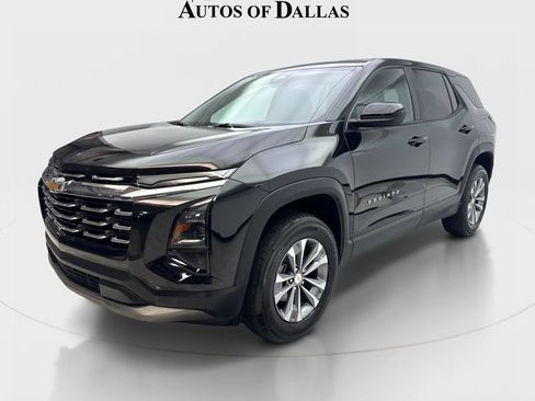 Used 2025 Chevrolet Equinox LT FWD image 2