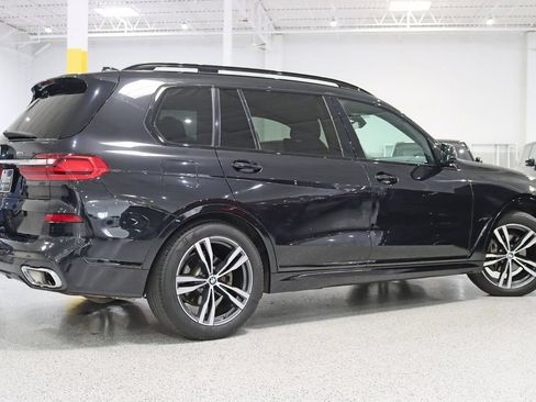 Used 2020 BMW X7 xDrive40i w/ M Sport Package AWD/4WD image 6