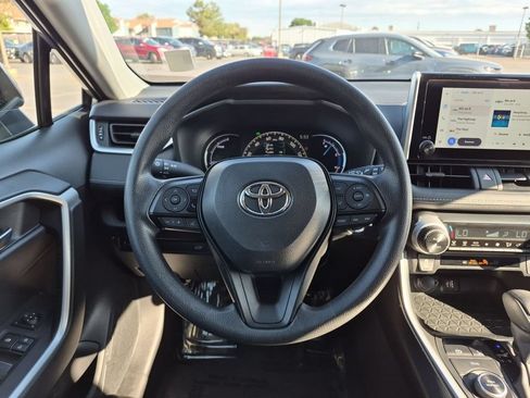 Used 2025 Toyota RAV4 XLE w/ Convenience Package AWD/4WD image 18