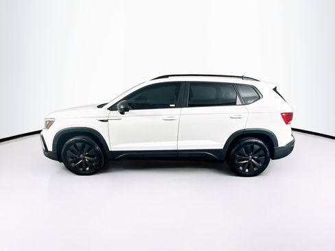 Used 2022 Volkswagen Taos S FWD image 4
