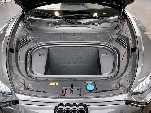 New 2026 Audi S e-tron GT Premium Plus AWD/4WD image 16