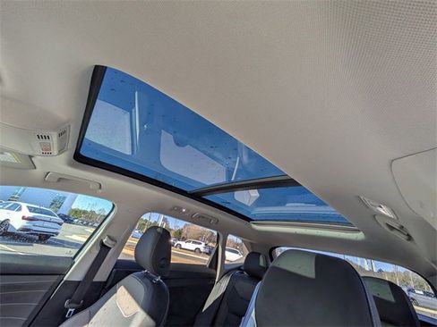 Certified 2024 Volkswagen Taos SEL image 20