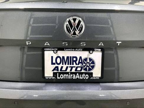 Used 2020 Volkswagen Passat 2.0T SEL image 25