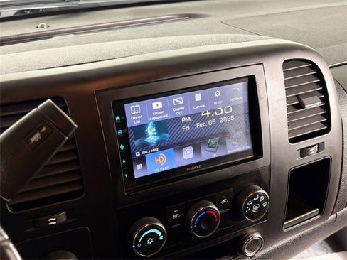 Used 2007 Chevrolet Silverado 2500 LT w/ Snow Plow Prep Package image 14