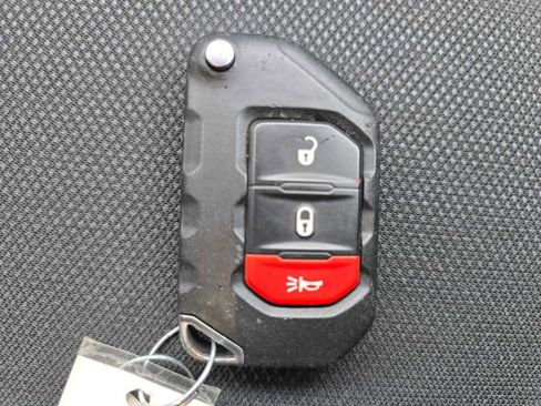 Used 2020 Jeep Gladiator Sport w/ Trailer Tow Package image 22