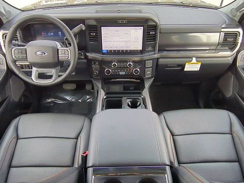New 2026 Ford F350 Lariat w/ FX4 Off-Road Package AWD/4WD image 15