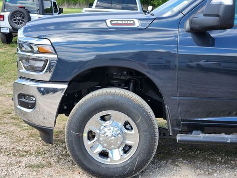 New 2026 RAM 2500 Tradesman image 6